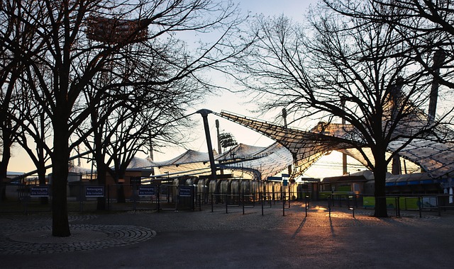 何成就行业 何成就行业